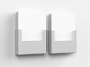 Acryl Wandhalterung Broschürenhalter mit leeren weißen Broschüren.